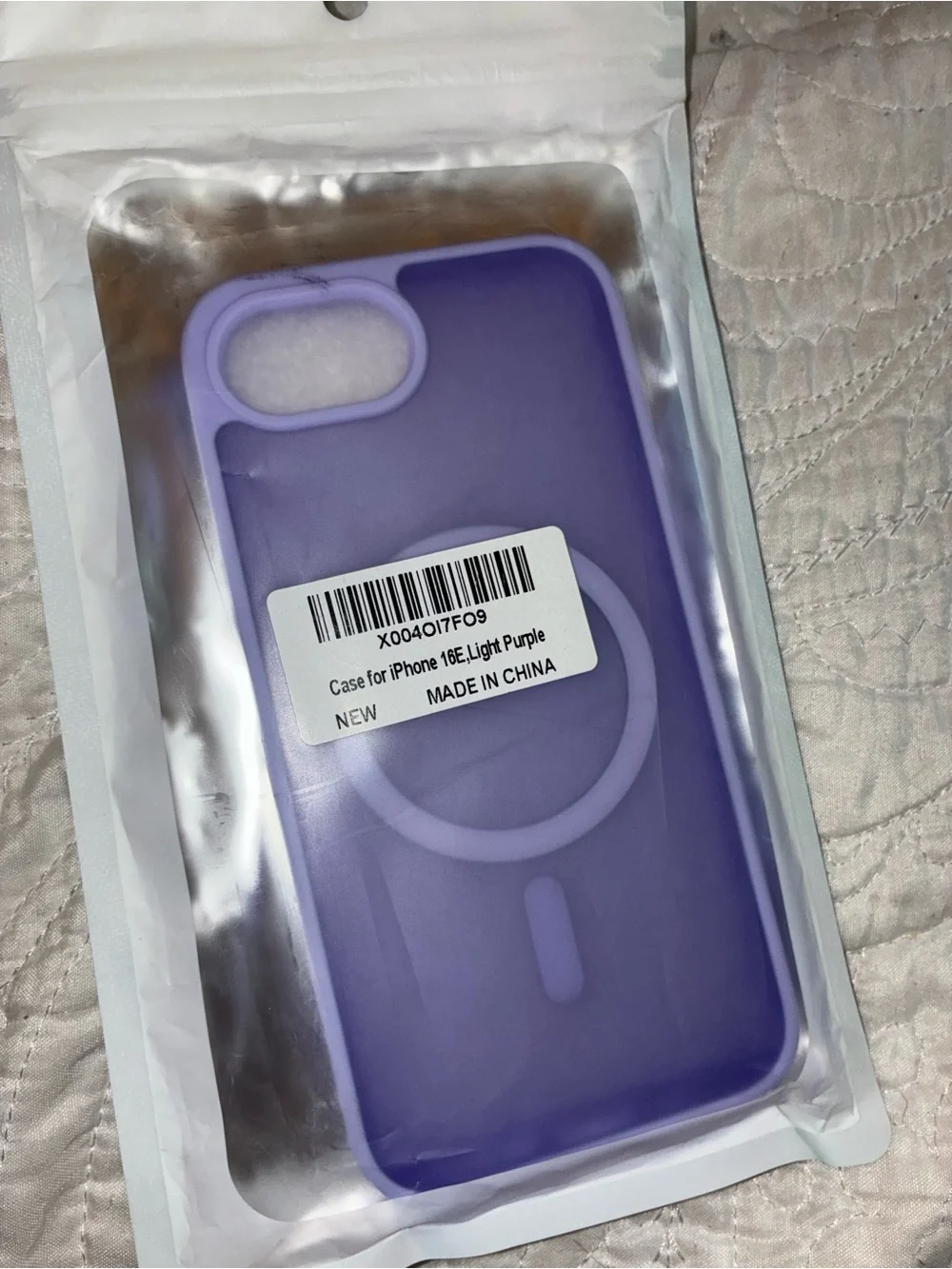 Amazon Lilac Silicone IPhone 16e Phone Case NWT